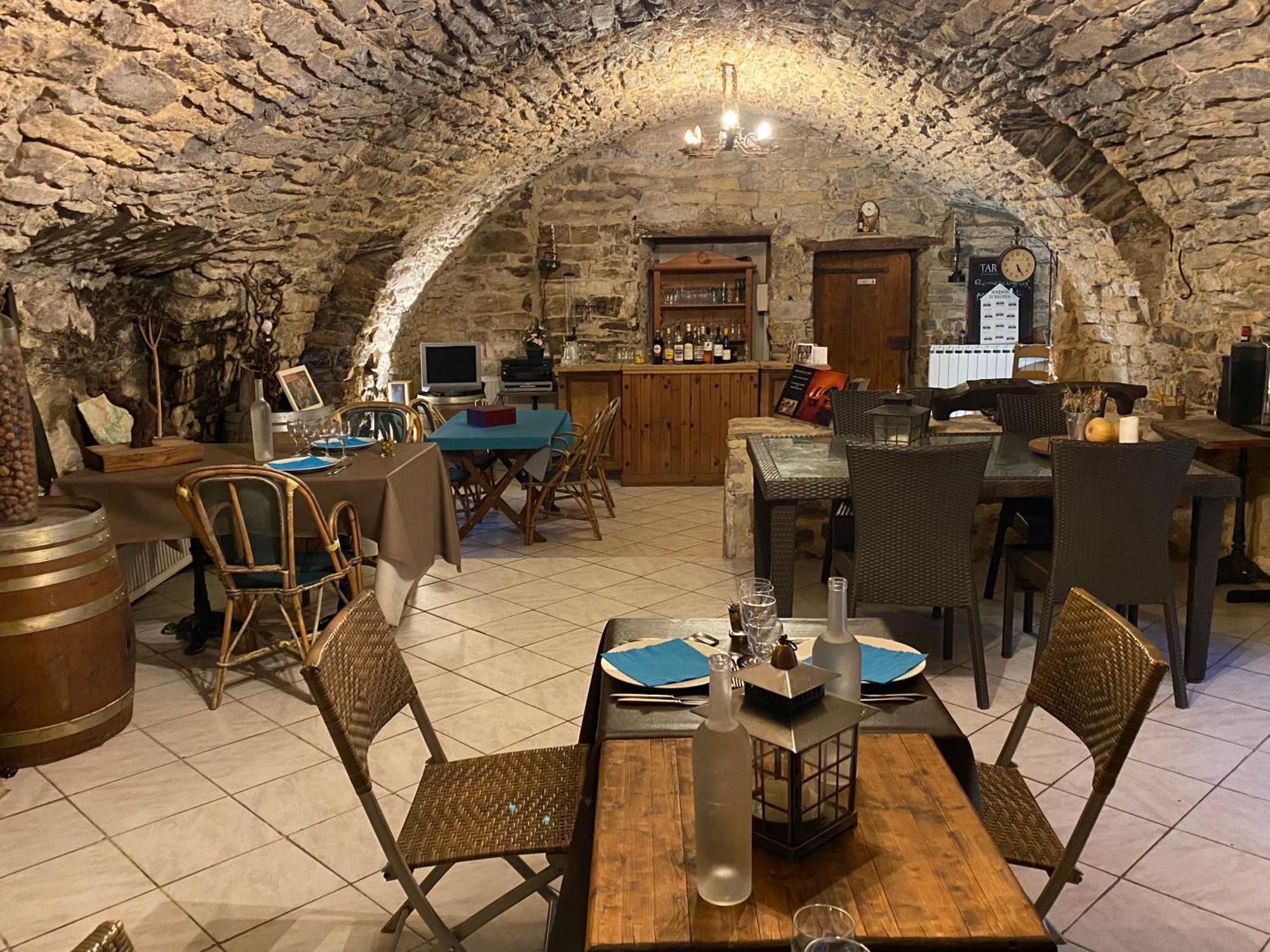 مبيت وإفطار Saint-Jean-dʼAlcapiès Domaine D'Alcapies المظهر الخارجي الصورة