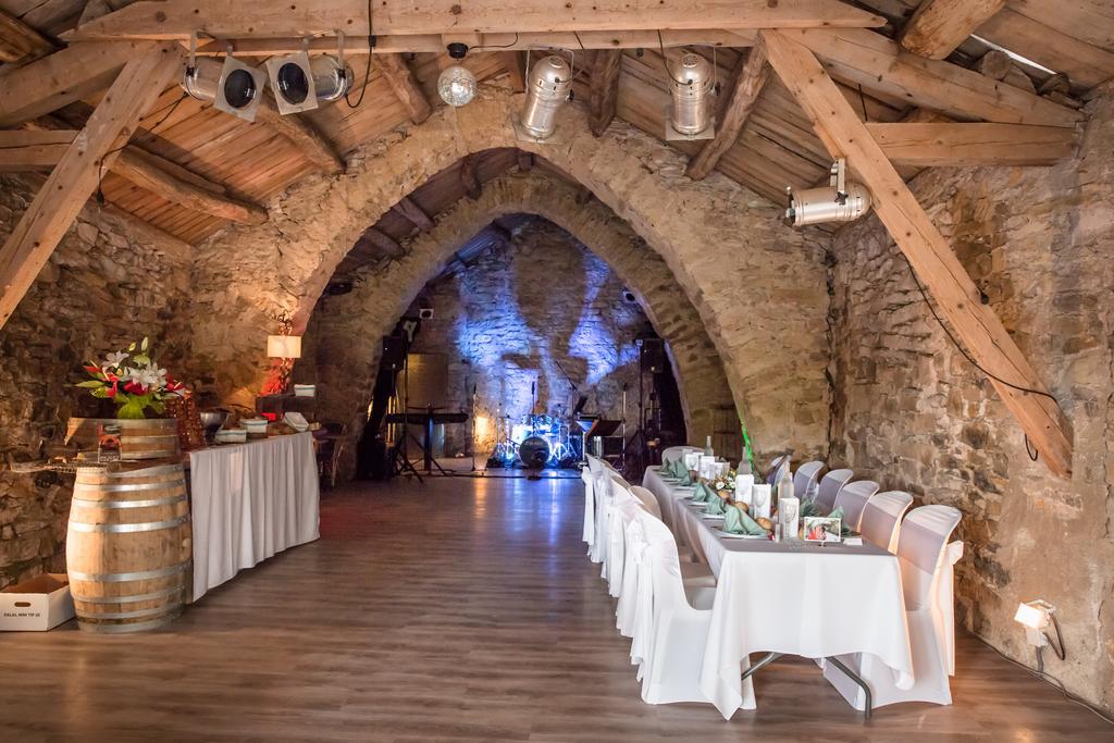 مبيت وإفطار Saint-Jean-dʼAlcapiès Domaine D'Alcapies المظهر الخارجي الصورة