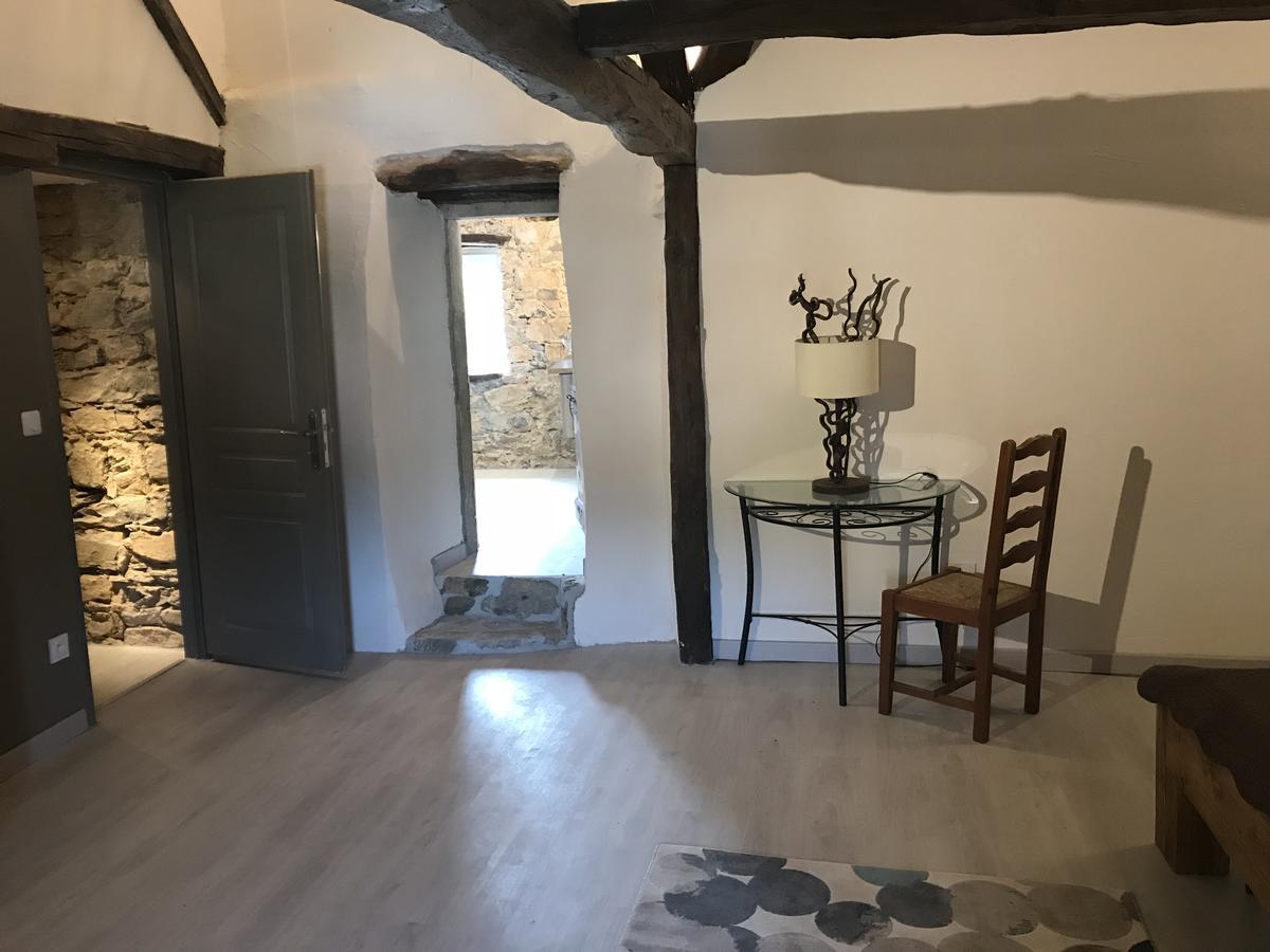 مبيت وإفطار Saint-Jean-dʼAlcapiès Domaine D'Alcapies المظهر الخارجي الصورة